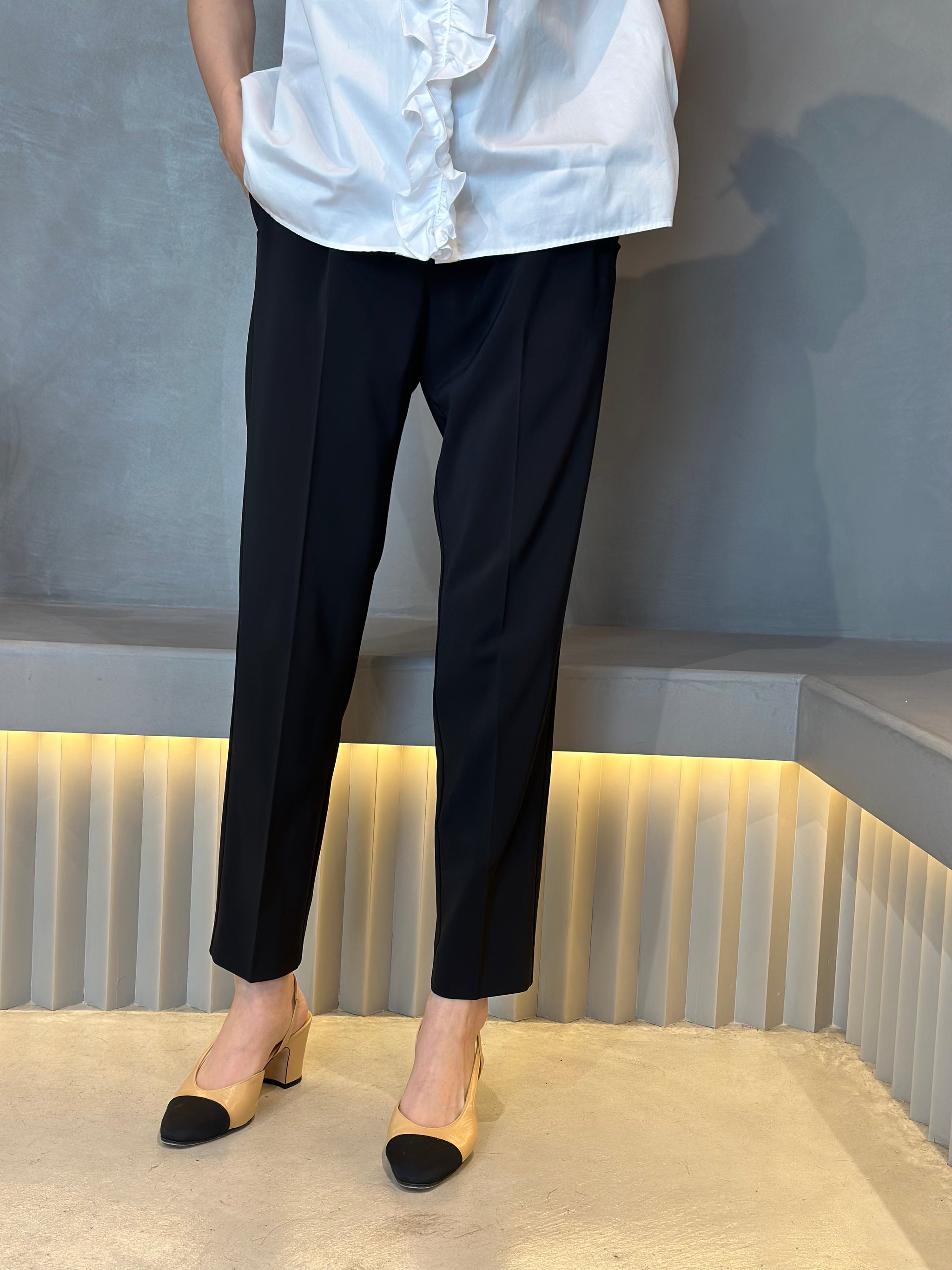 em. エムドット Slim tapered pants ブラック S 